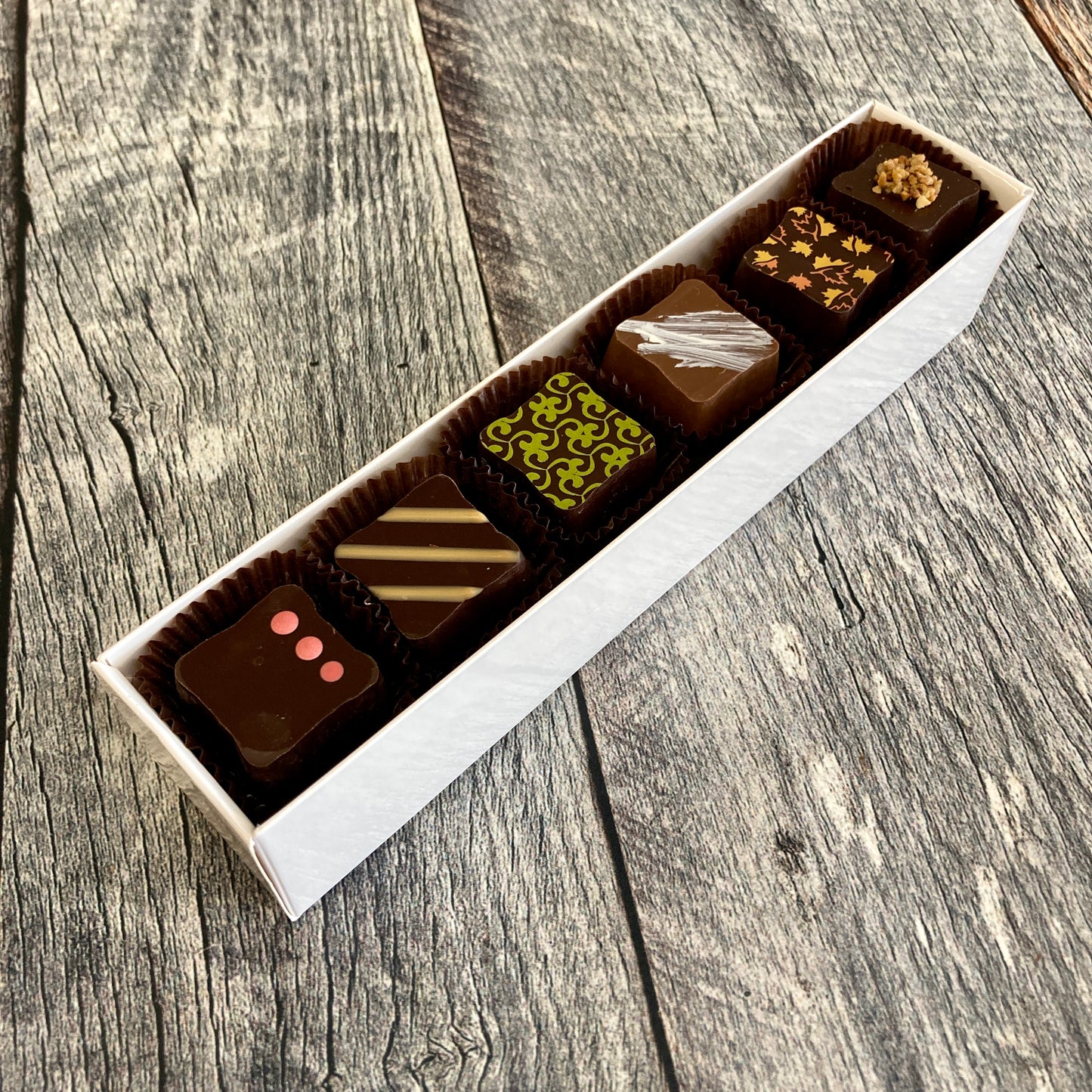 Boîte de 12 chocolats fins