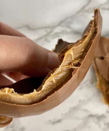 Gros oeuf caramel et pacanes